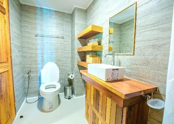โรงแรม Burann Bangtanode 4*